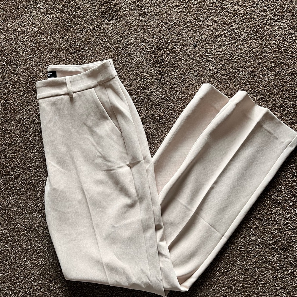Express Editor Mid Rise Bootcut Pant